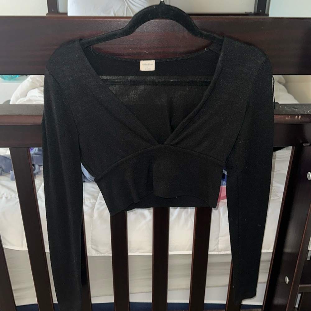 Aritzia sweater/lingerie sleeve shirt